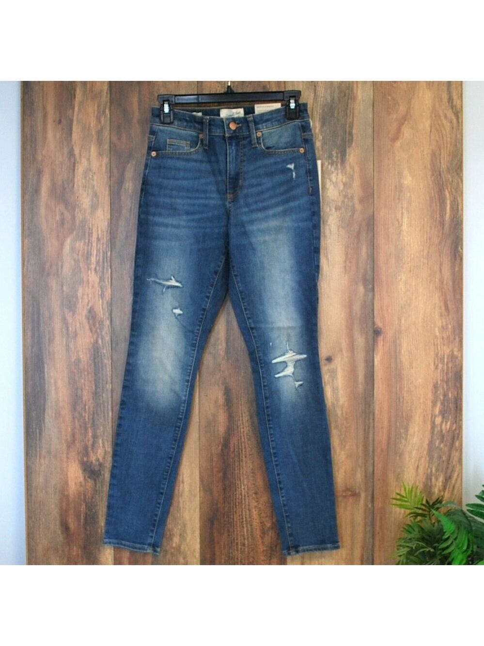 Universal Thread High Rise Skinny Slim Leg Jeans 0/25R